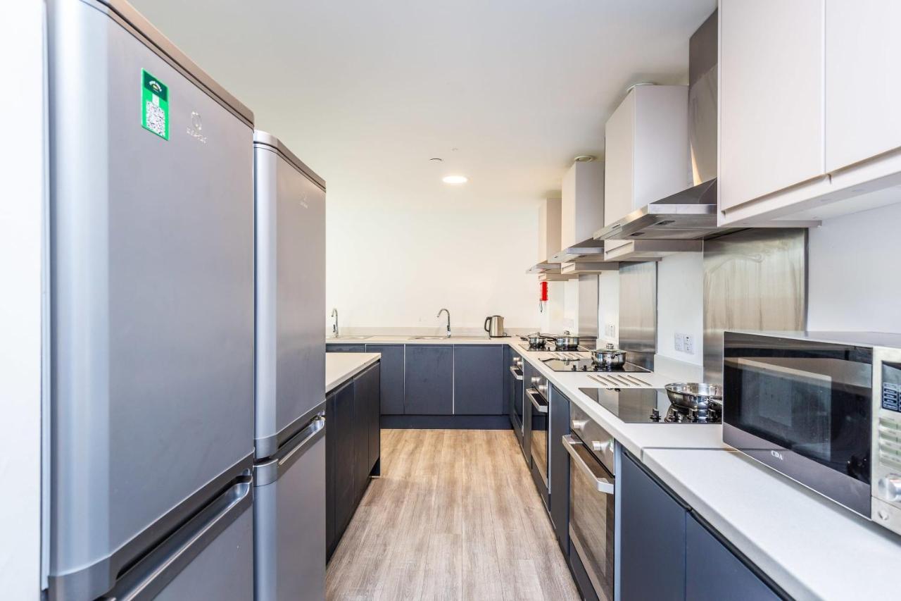 Spacious Ensuite Room With Shared Kitchen Lincoln Eksteriør billede